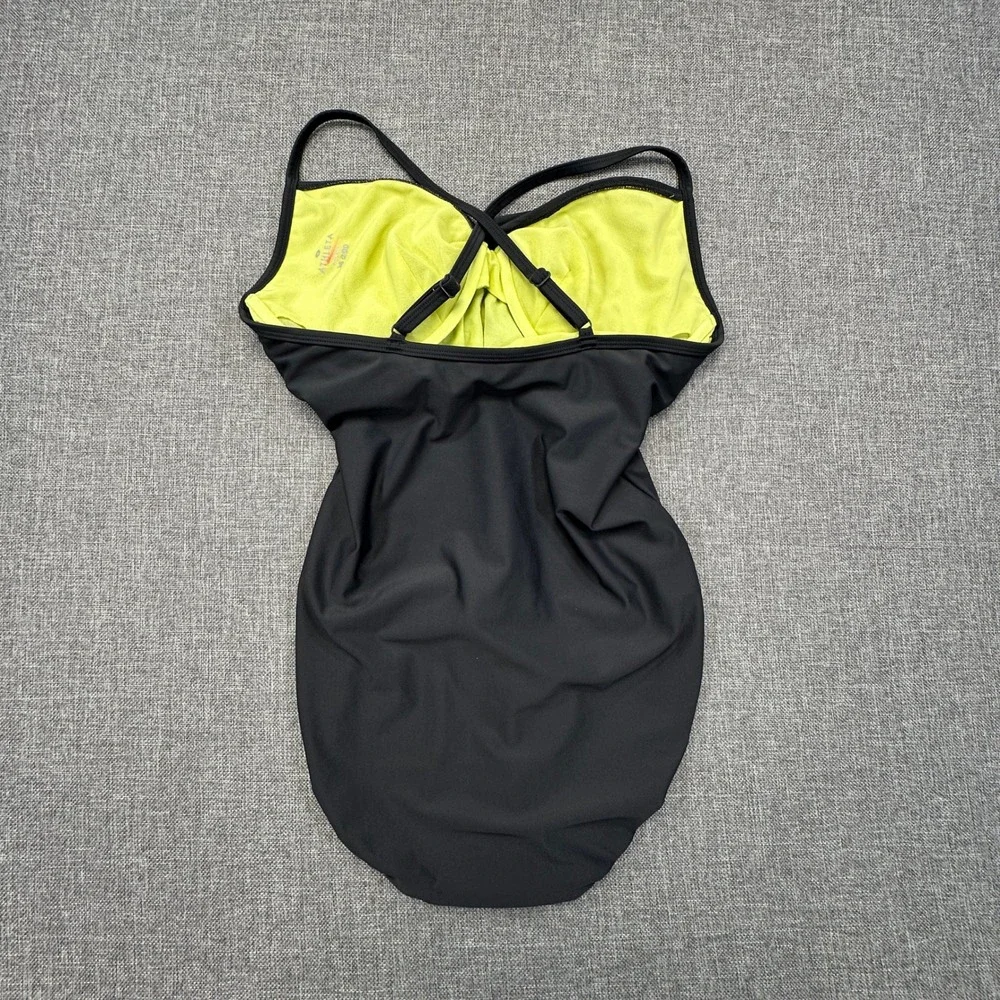 Athleta One Piece Swimsuit‎ Womens 38 D/DD Black Criss Cross Back Pool Beachwear